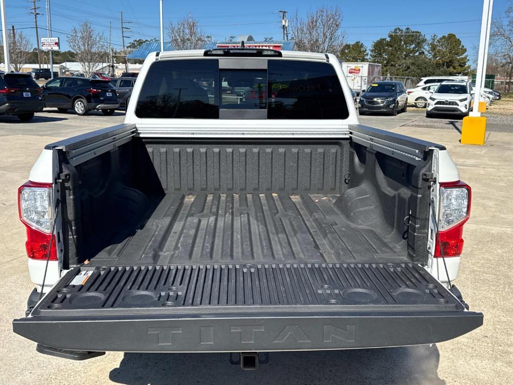 used 2024 Nissan Titan car