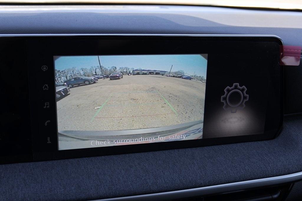 new 2025 Nissan Kicks car, priced at $25,377