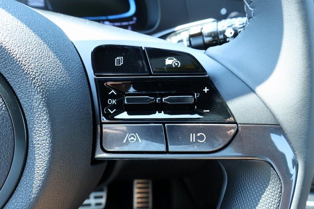 new 2025 Hyundai Elantra car, priced at $23,301