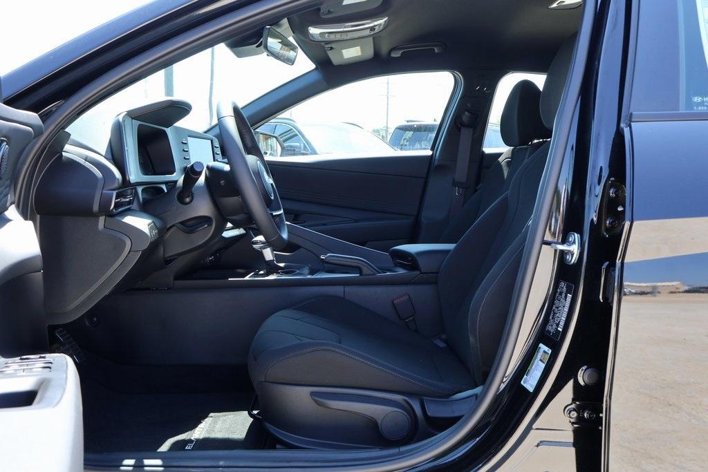 new 2025 Hyundai Elantra car, priced at $23,301