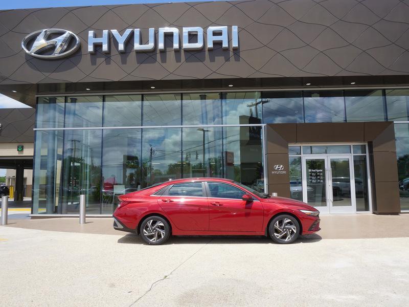 new 2024 Hyundai Elantra car, priced at $25,333