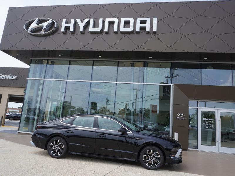 new 2024 Hyundai Sonata car, priced at $27,210