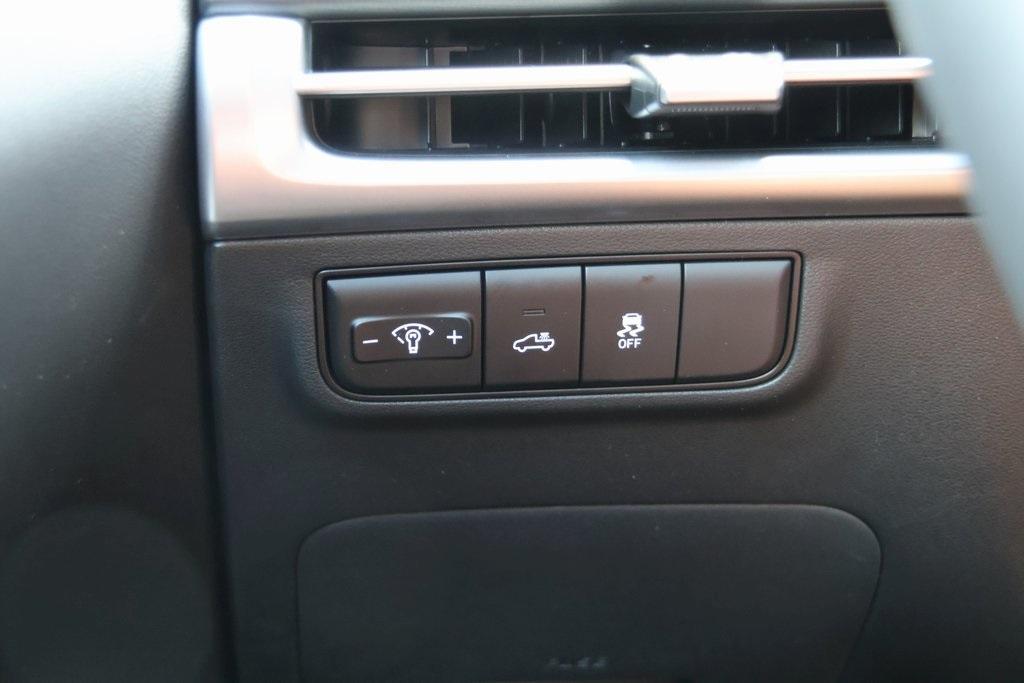 new 2025 Hyundai SANTA CRUZ car, priced at $30,561