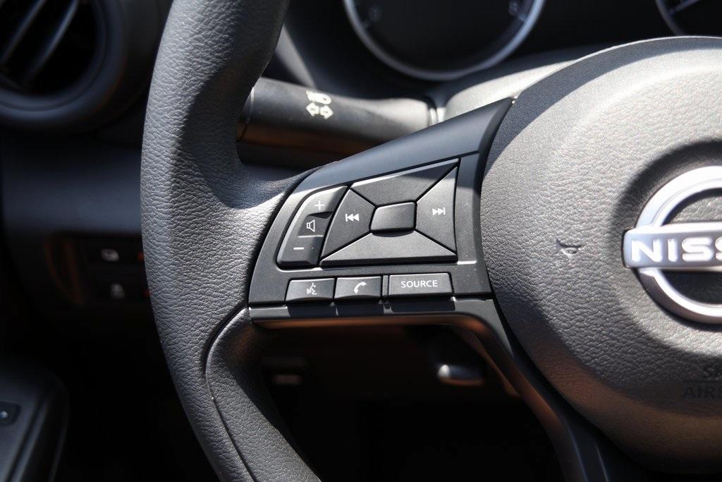 new 2025 Nissan Kicks Play car, priced at $22,672