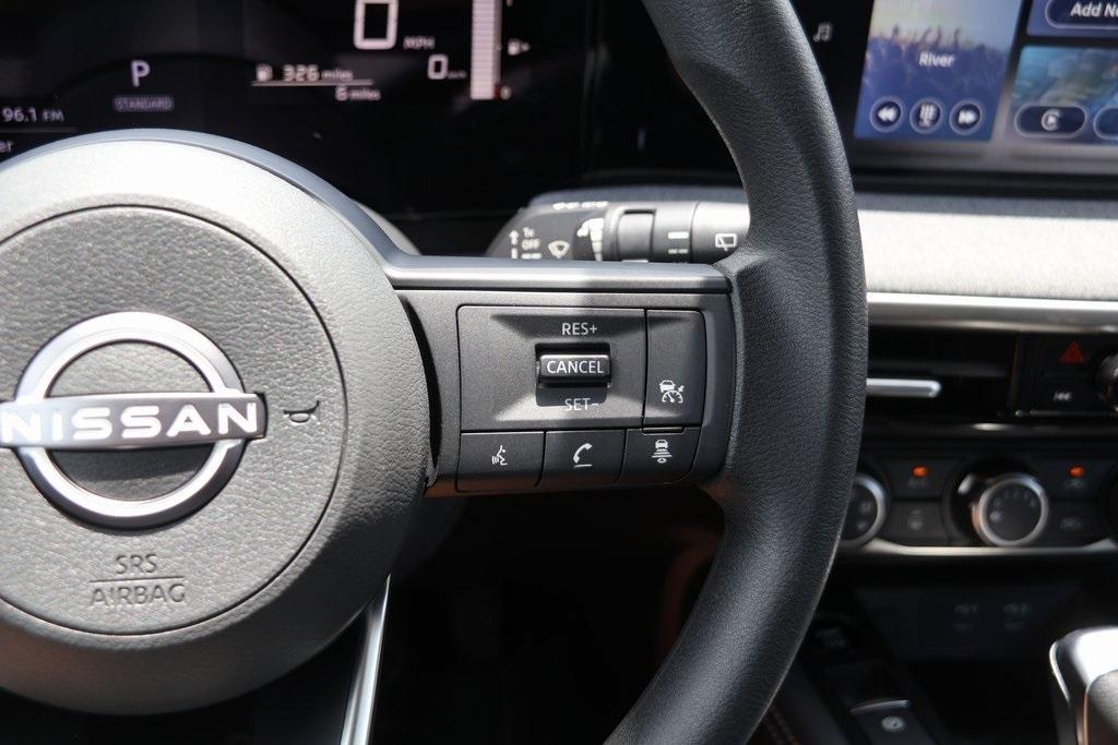 new 2025 Nissan Kicks car, priced at $26,565