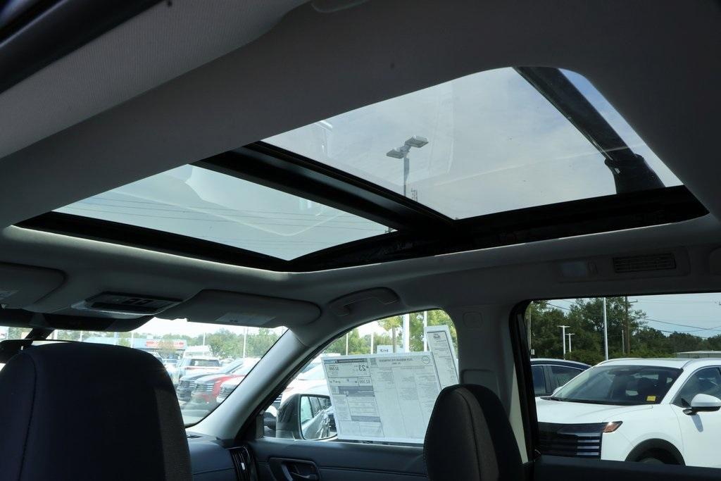 new 2025 Nissan Pathfinder car, priced at $35,145