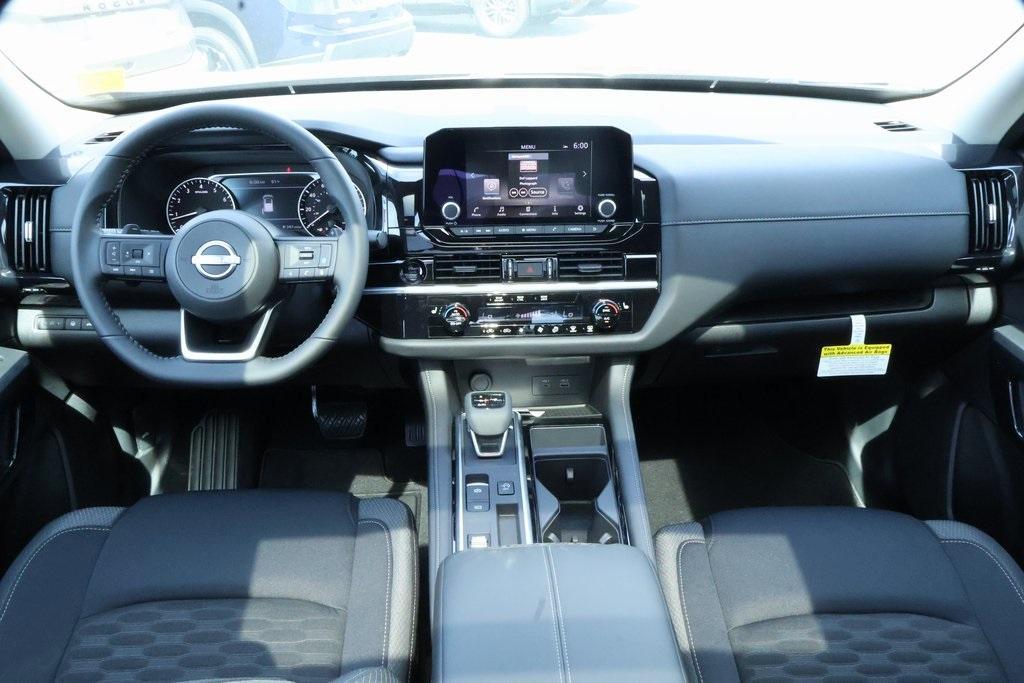 new 2025 Nissan Pathfinder car, priced at $35,145