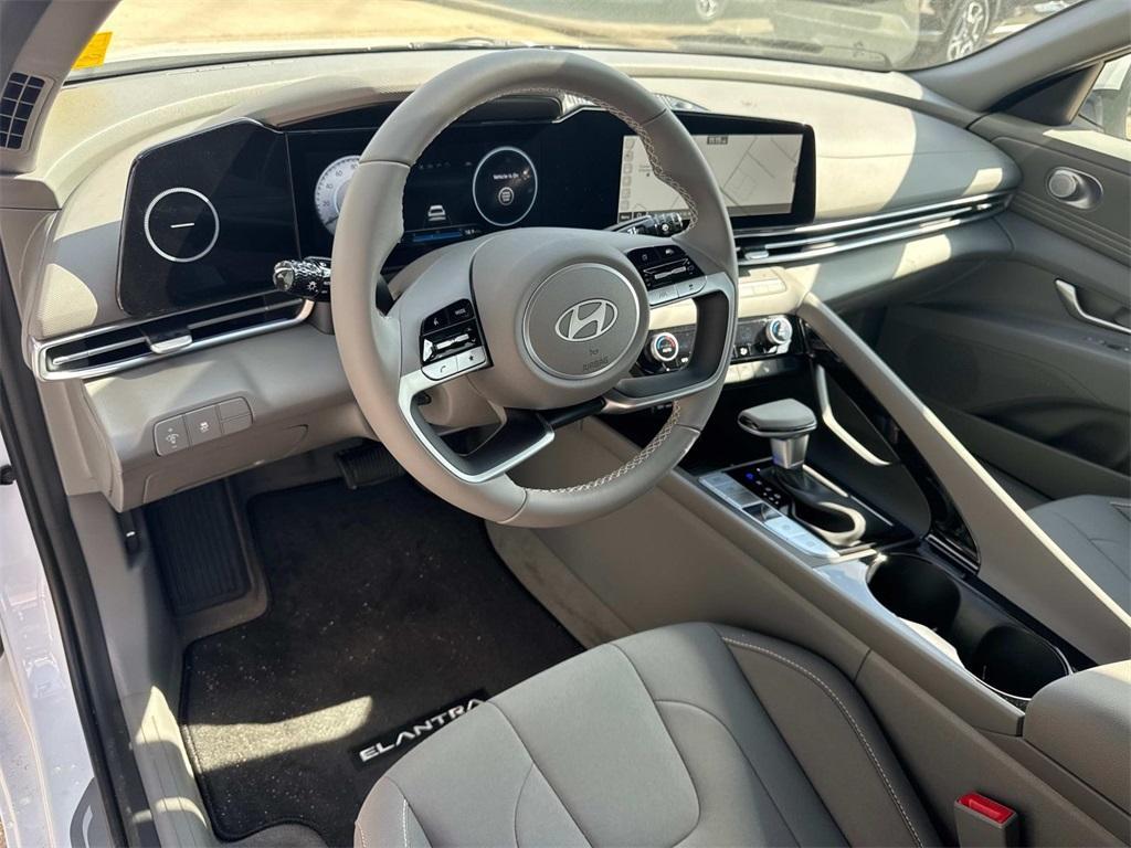 new 2025 Hyundai Elantra car, priced at $25,861
