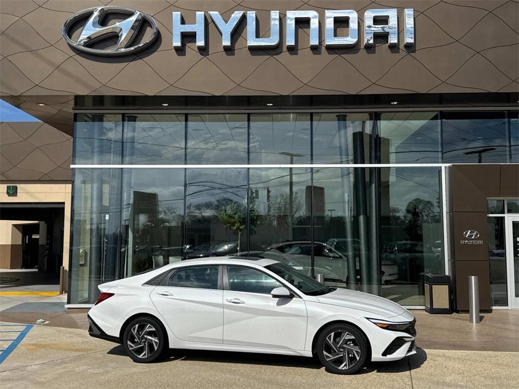 new 2025 Hyundai Elantra car, priced at $25,861