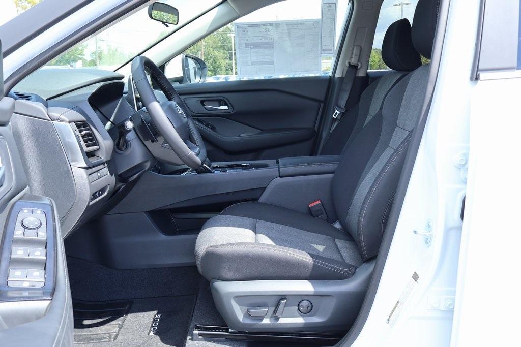 new 2026 Nissan Rogue car, priced at $29,566