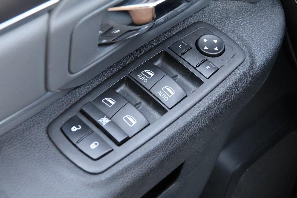 used 2023 Ram 1500 Classic car, priced at $29,614