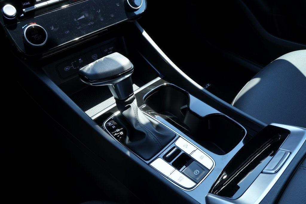 new 2026 Hyundai SANTA CRUZ car, priced at $32,019