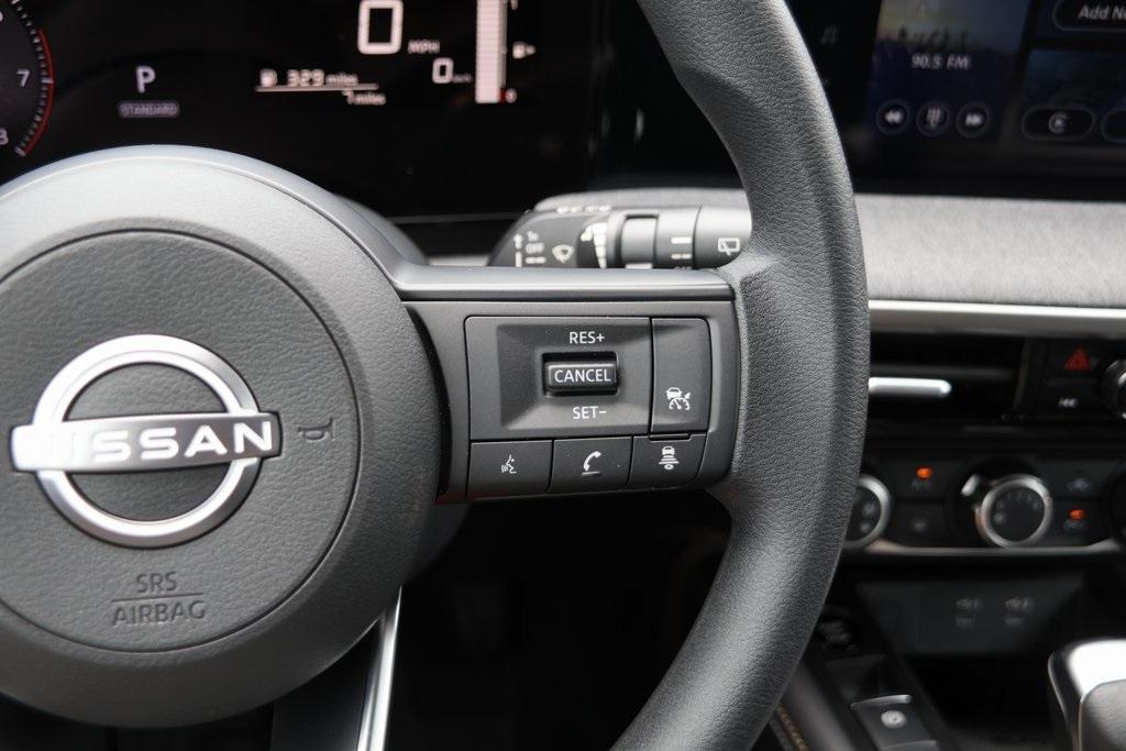 new 2025 Nissan Kicks car, priced at $26,170
