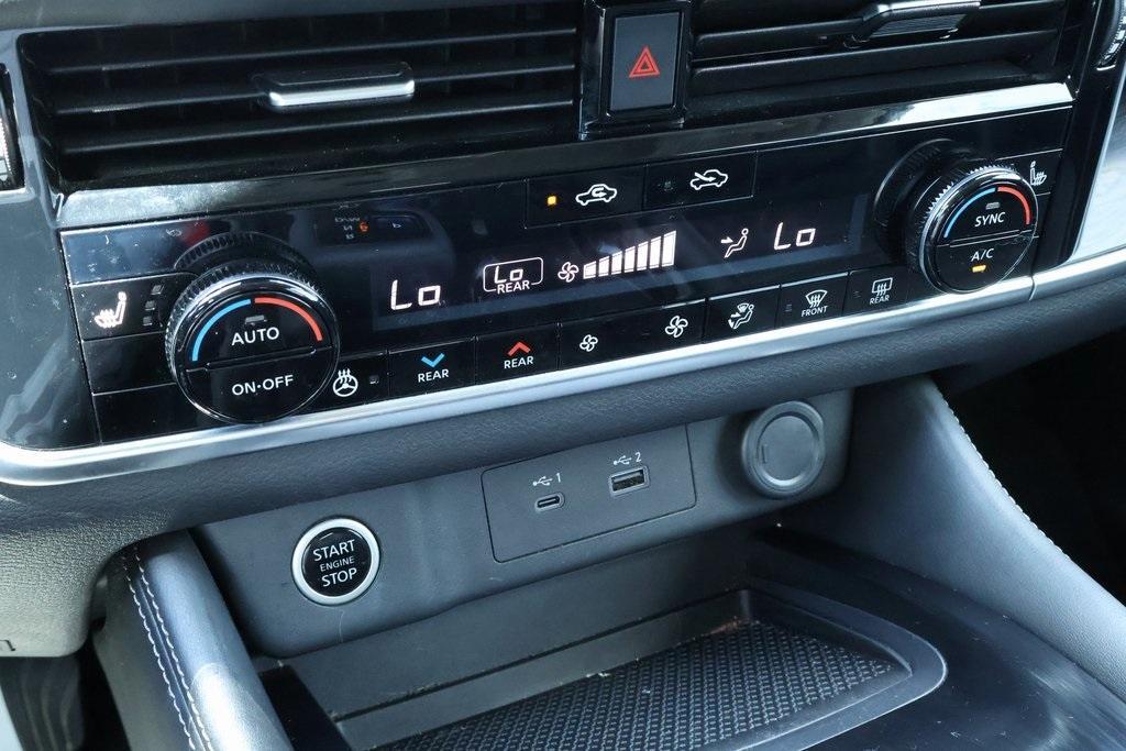 used 2021 Nissan Rogue car, priced at $19,294