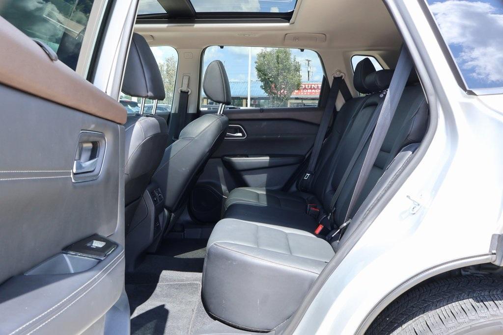 used 2021 Nissan Rogue car, priced at $19,294