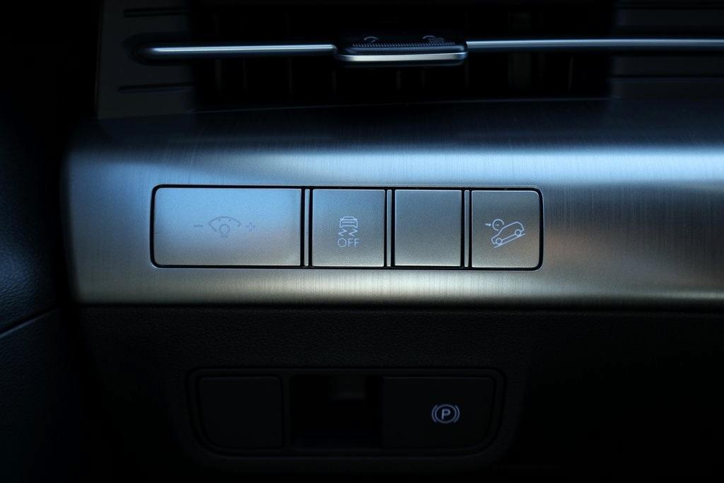 new 2026 Hyundai Kona car, priced at $27,743