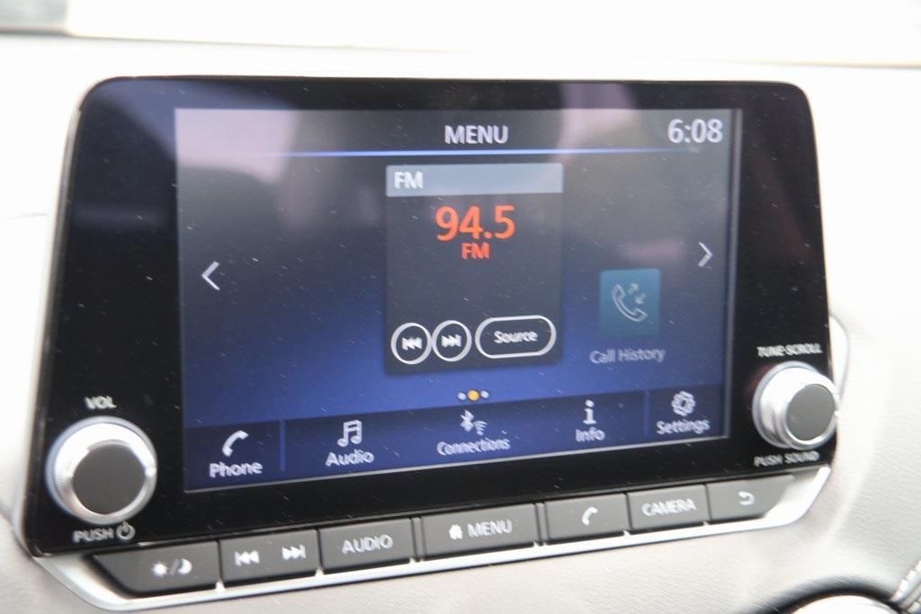 new 2025 Nissan Sentra car, priced at $23,220