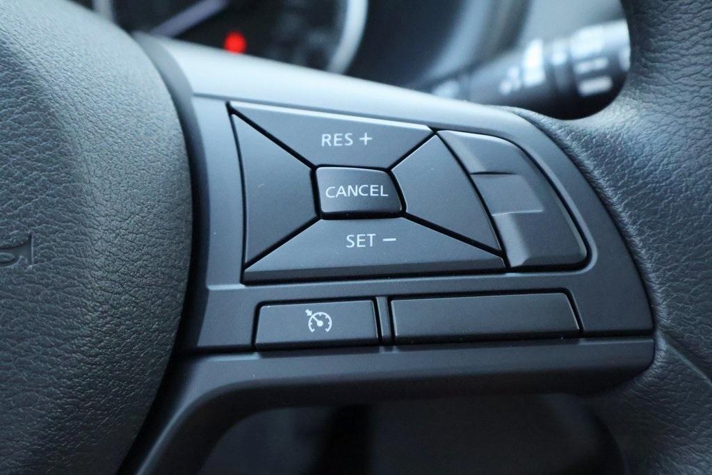 new 2025 Nissan Kicks Play car, priced at $23,294