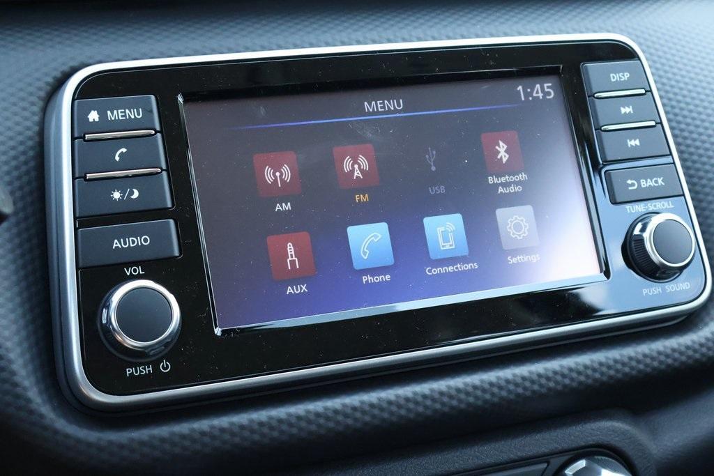 new 2025 Nissan Kicks Play car, priced at $23,294