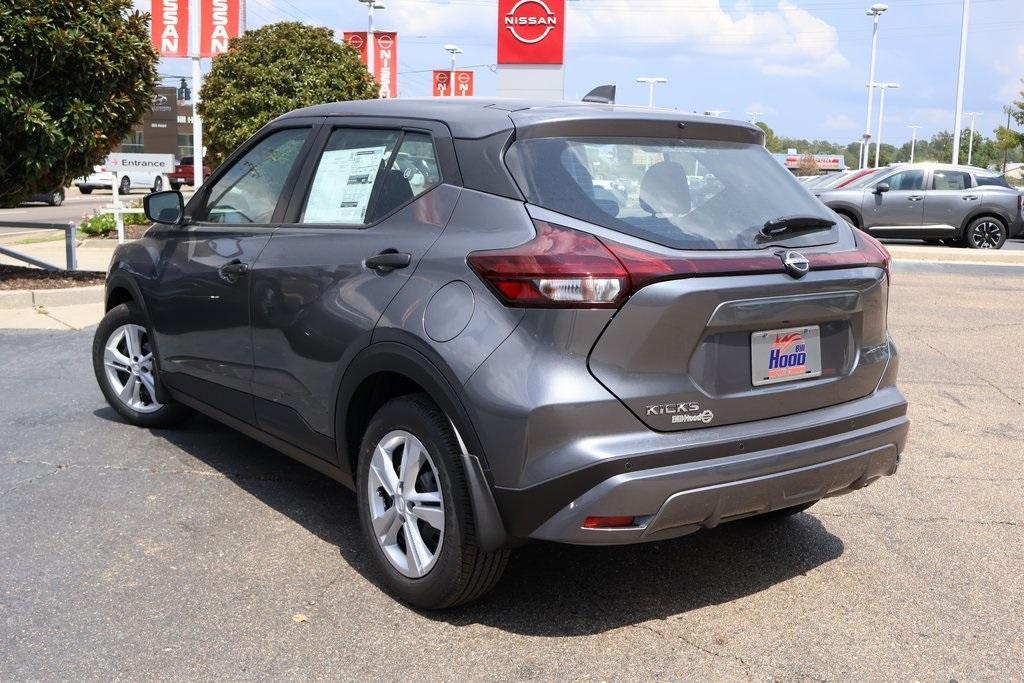 new 2025 Nissan Kicks Play car, priced at $23,294