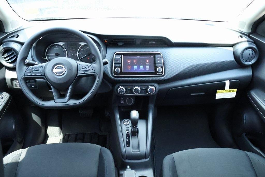 new 2025 Nissan Kicks Play car, priced at $23,294