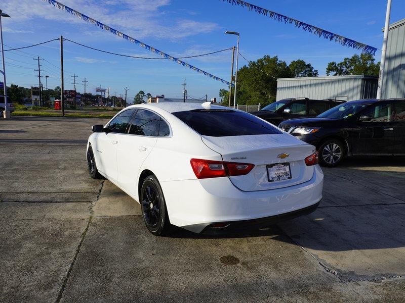 used 2018 Chevrolet Malibu car, priced at $13,995