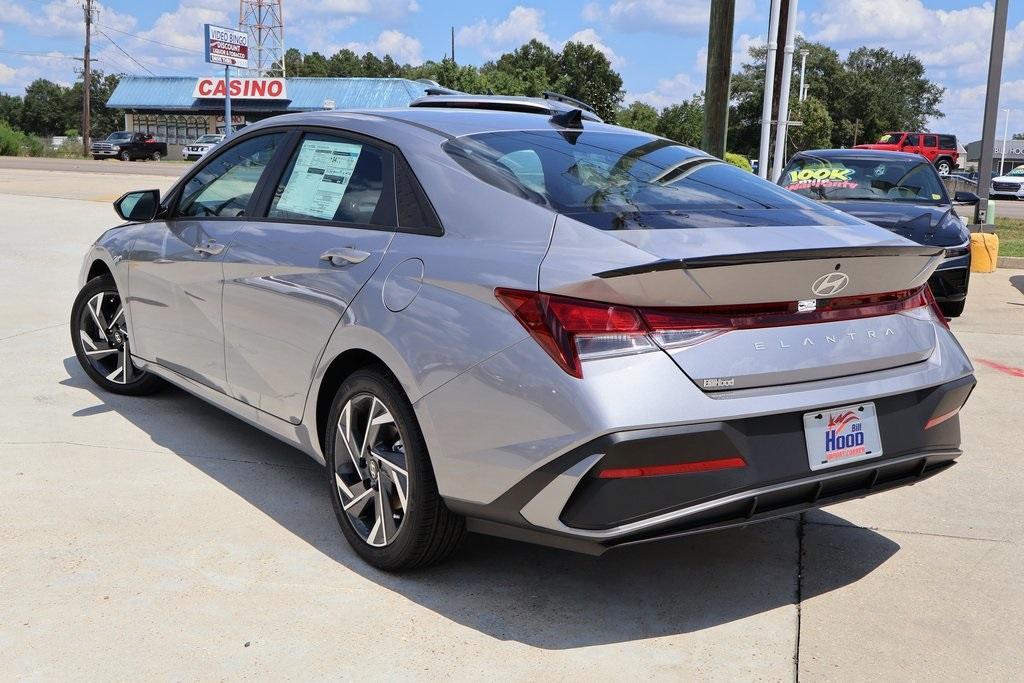 new 2025 Hyundai Elantra car, priced at $23,187