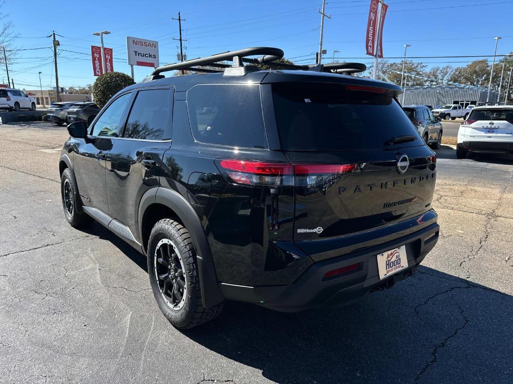 new 2025 Nissan Pathfinder car, priced at $45,998