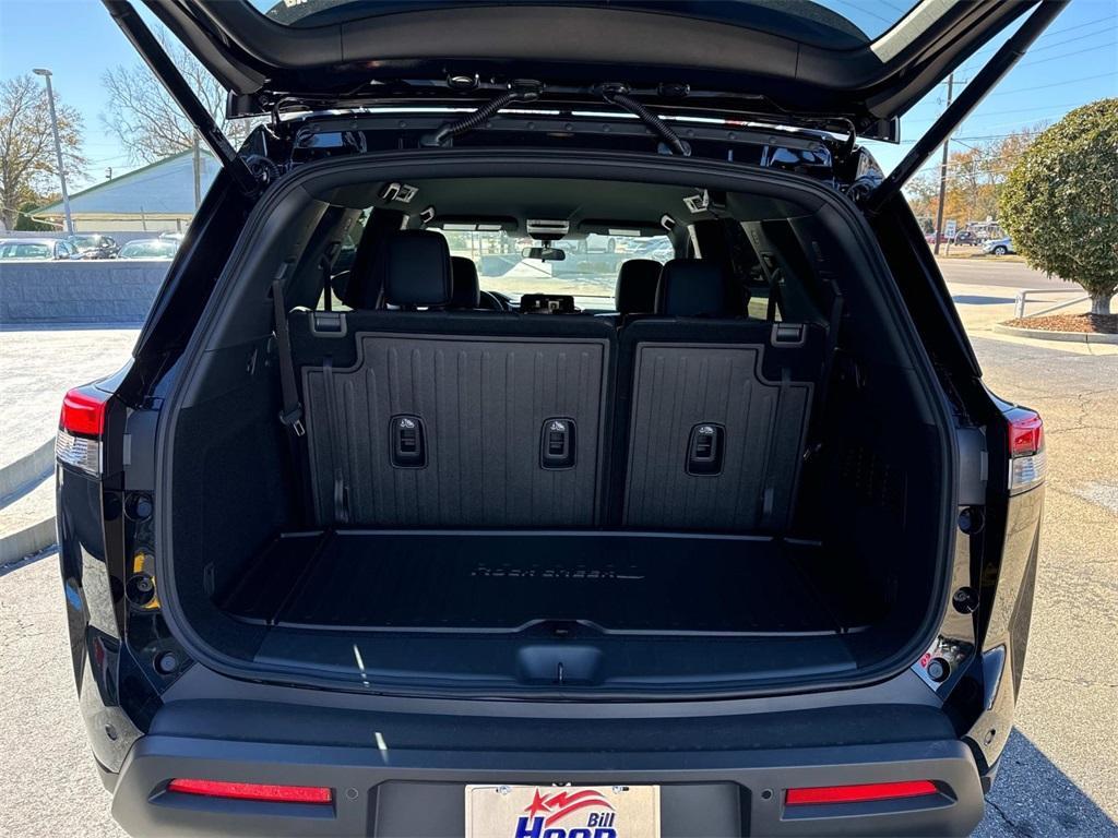 new 2025 Nissan Pathfinder car, priced at $43,005
