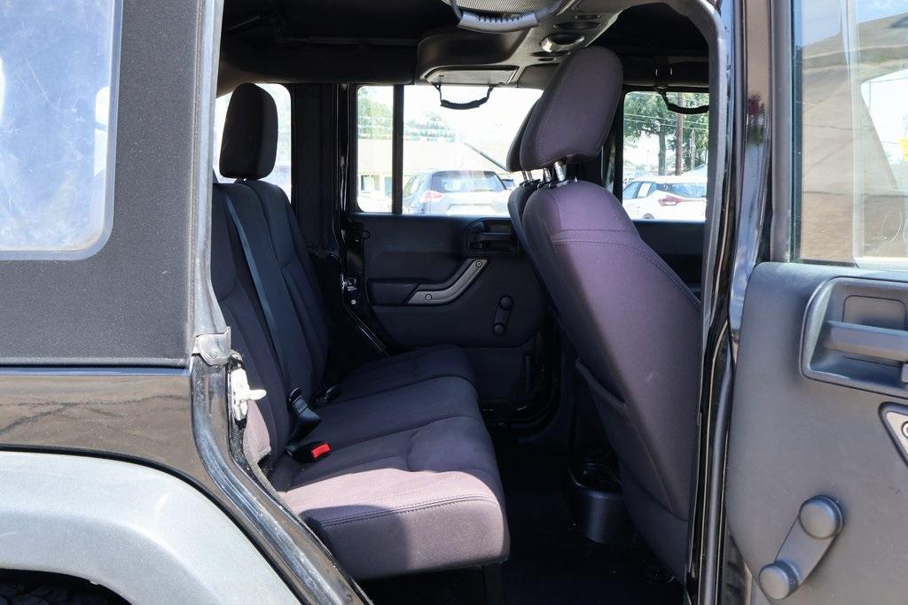 used 2015 Jeep Wrangler Unlimited car, priced at $18,484