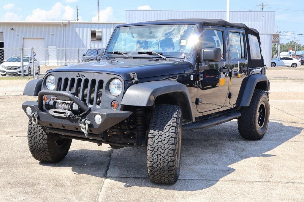 used 2015 Jeep Wrangler Unlimited car, priced at $18,484