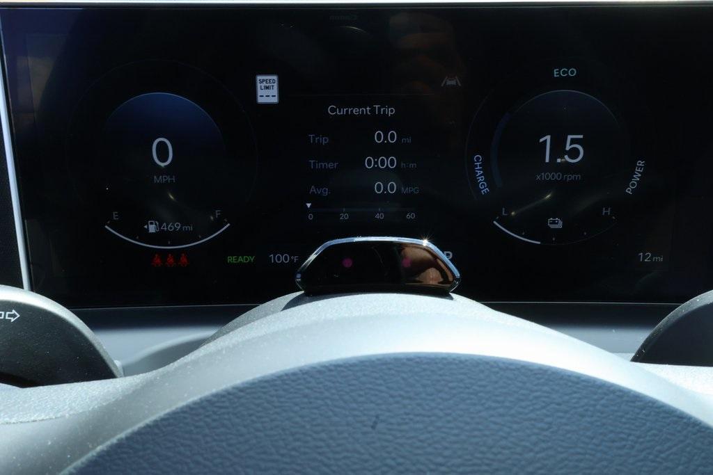 new 2025 Hyundai TUCSON Hybrid car, priced at $35,547