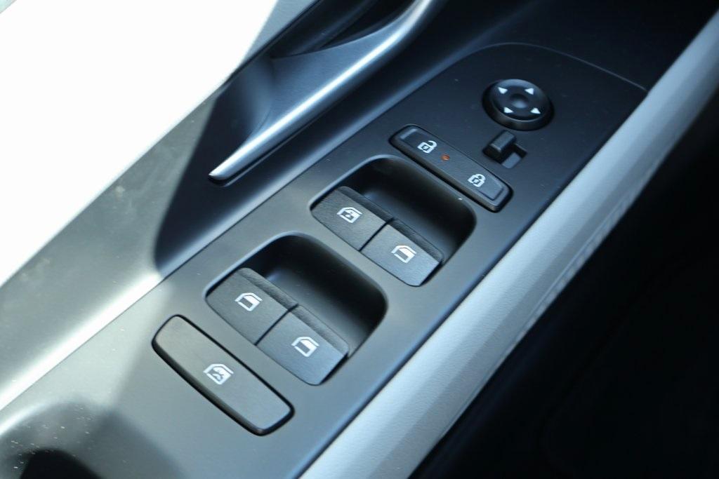 new 2025 Hyundai Elantra car, priced at $27,503