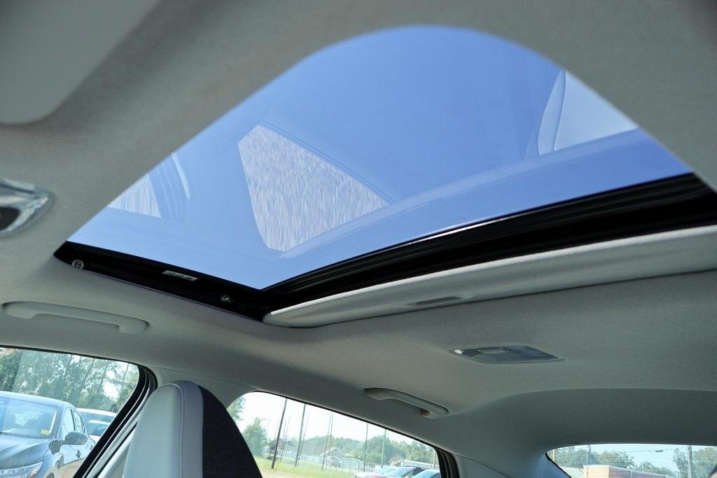 new 2025 Hyundai Elantra car, priced at $27,503