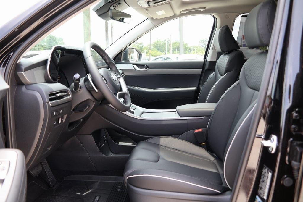 new 2025 Hyundai Palisade car, priced at $43,385