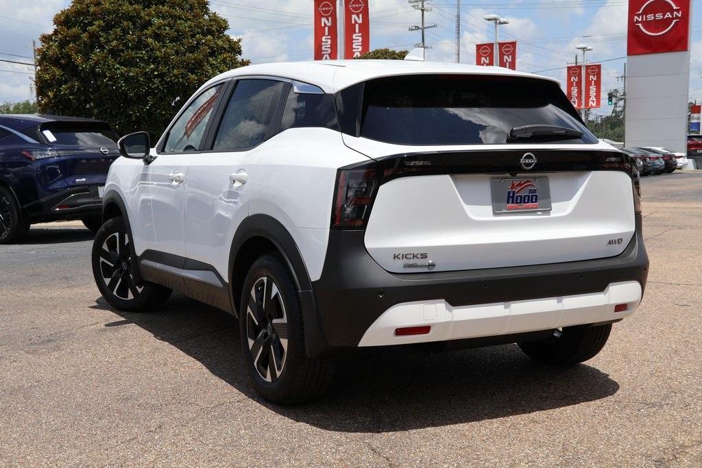 new 2025 Nissan Kicks car, priced at $26,012