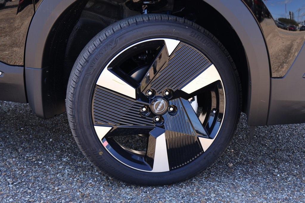 new 2026 Nissan Kicks car, priced at $28,097