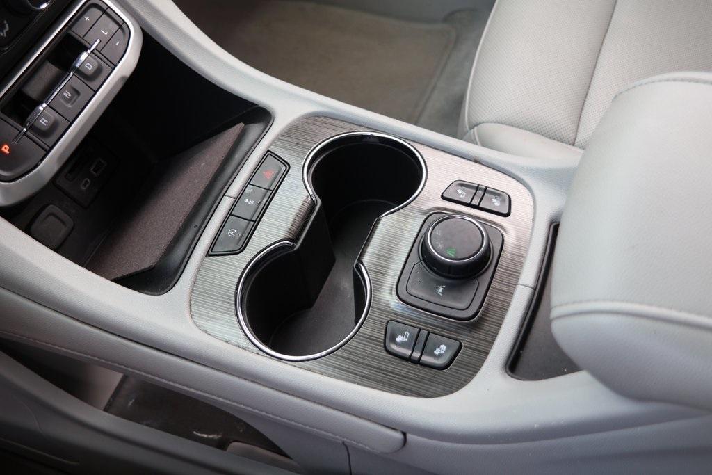 used 2023 GMC Acadia car, priced at $28,511