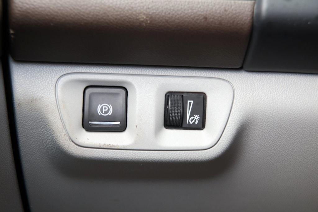 used 2023 GMC Acadia car, priced at $28,511