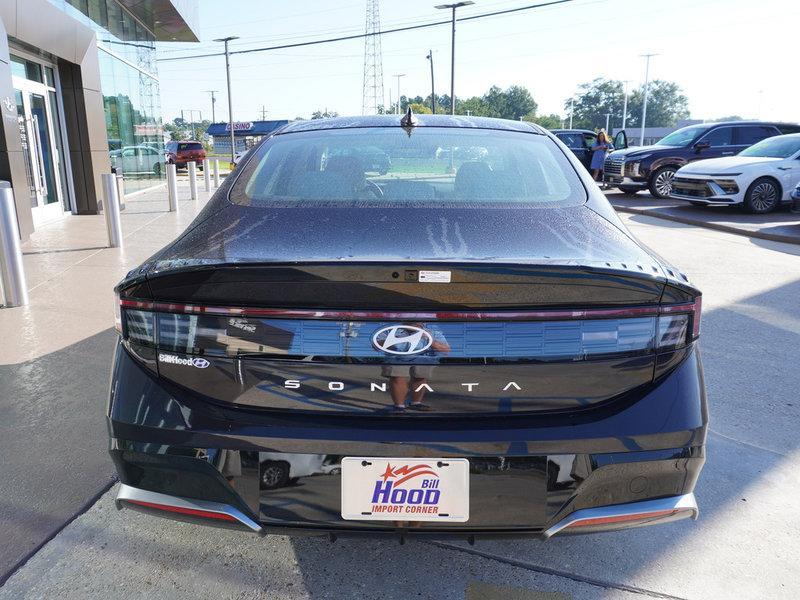 new 2024 Hyundai Sonata car, priced at $27,230