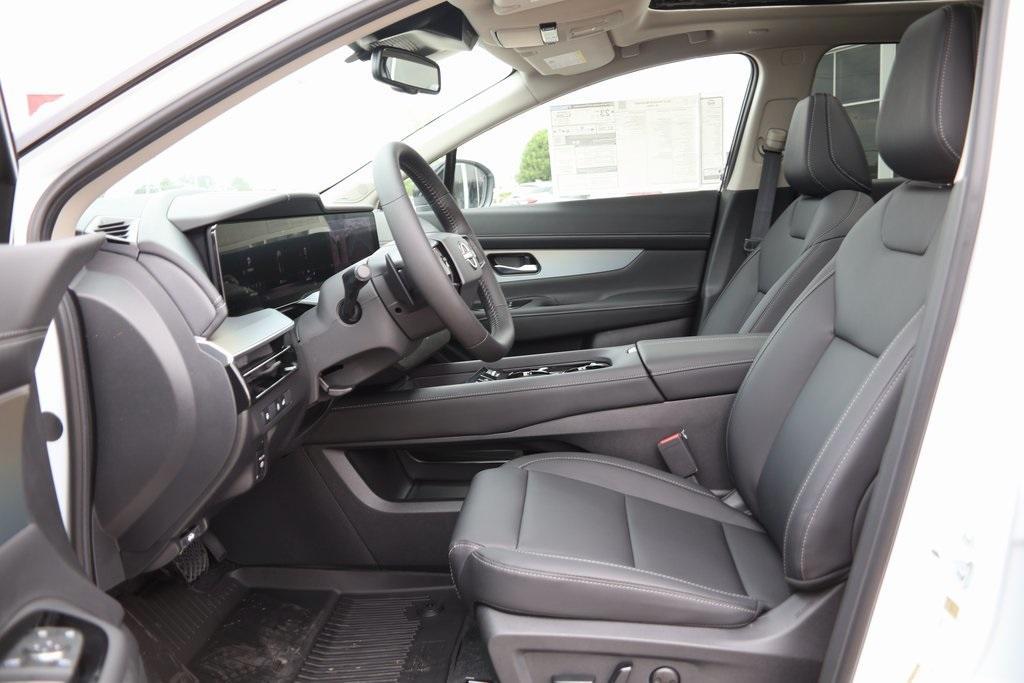 new 2025 Nissan Murano car, priced at $48,268