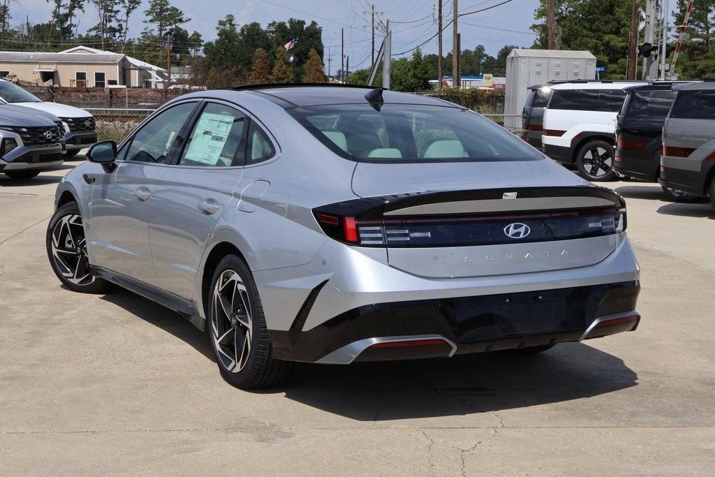new 2025 Hyundai Sonata car, priced at $31,033