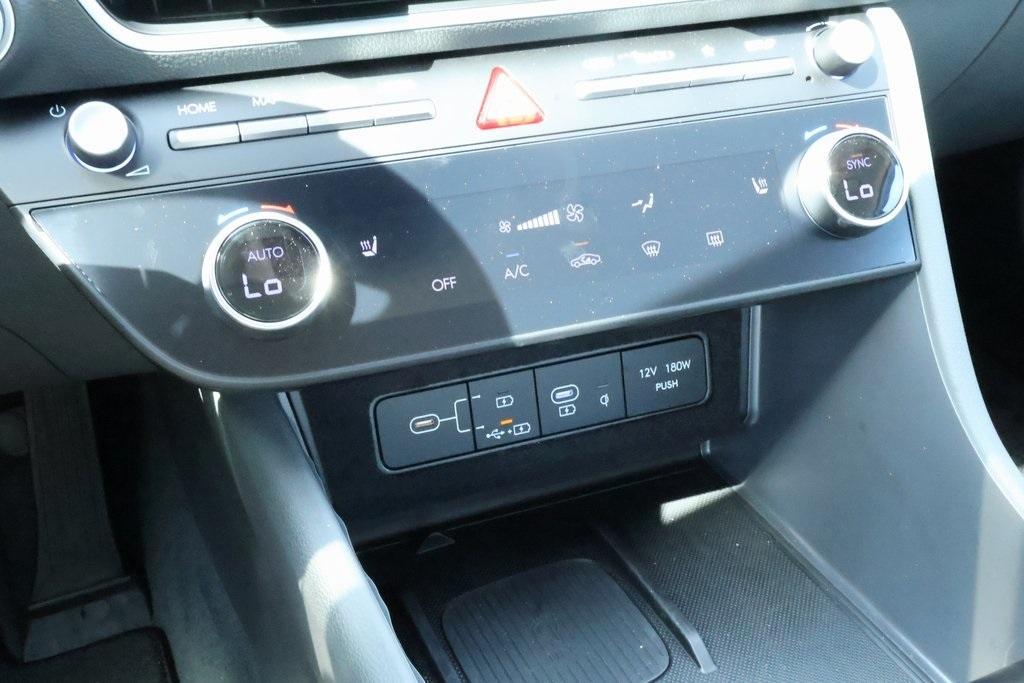 new 2025 Hyundai Sonata car, priced at $31,033