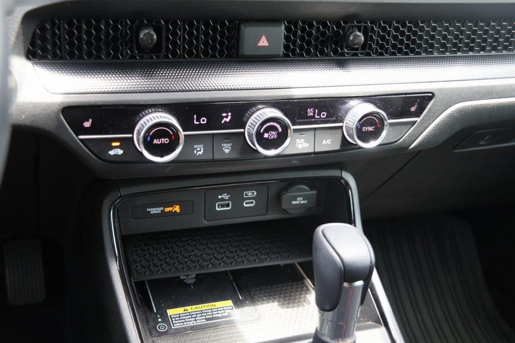 used 2024 Honda CR-V Hybrid car, priced at $35,488