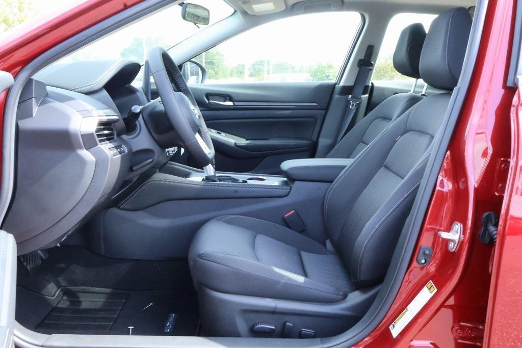 new 2025 Nissan Altima car, priced at $29,633