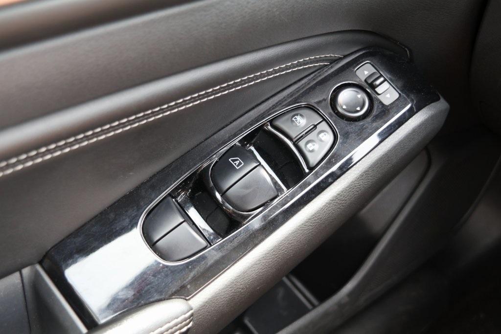 used 2023 Nissan Altima car, priced at $22,371