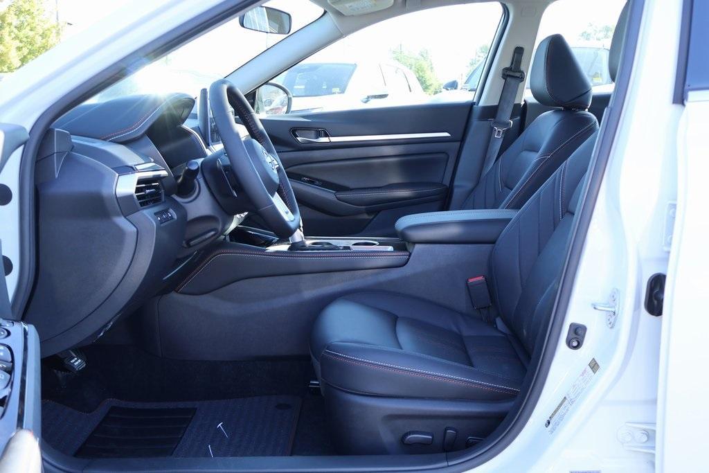 new 2025 Nissan Altima car, priced at $32,763