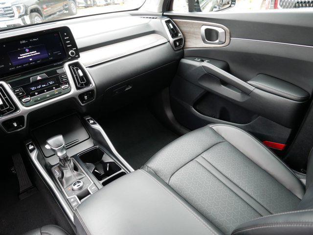 used 2022 Kia Sorento car, priced at $33,998