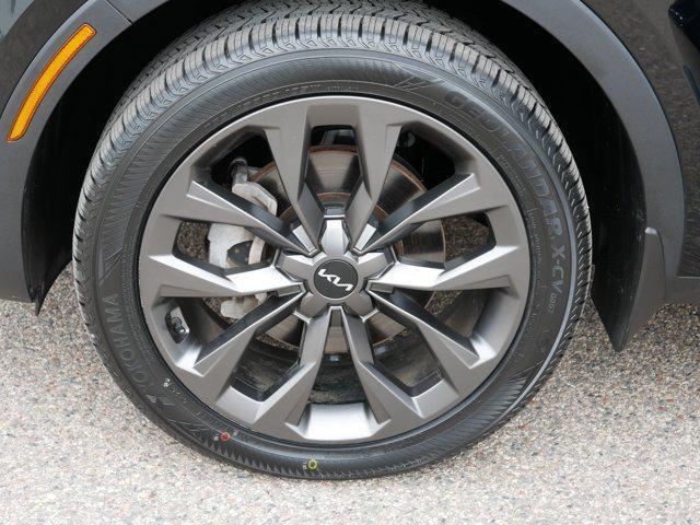 used 2022 Kia Sorento car, priced at $33,998