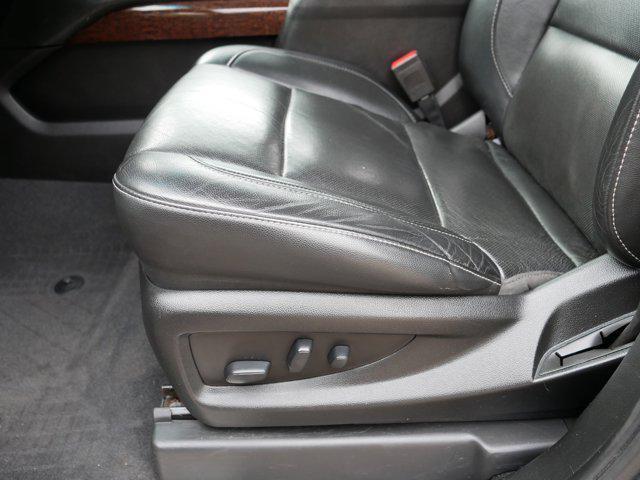 used 2020 GMC Yukon XL car, priced at $33,998